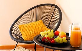 Private Room With Terrace And Free Parking